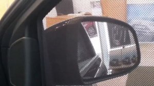 Автошторки Chiko, установка на Ford Focus 3 на переднее боковое окно