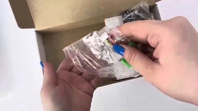 Монитор видеодомофона SR- 0403B, экран 4,3", черный корпус (515528) смотреть онлайн