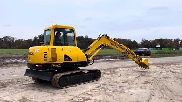 Hyundai R55-7 Excavator - Year: 2008 (Refnr. BM5490) смотреть онлайн