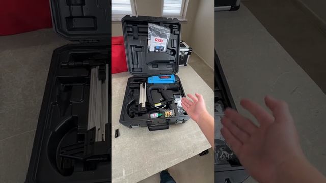 НОВИНКА! Газовый гвоздезабивной монтажный пистолет Toua GSN50C от DLT смотреть онлайн