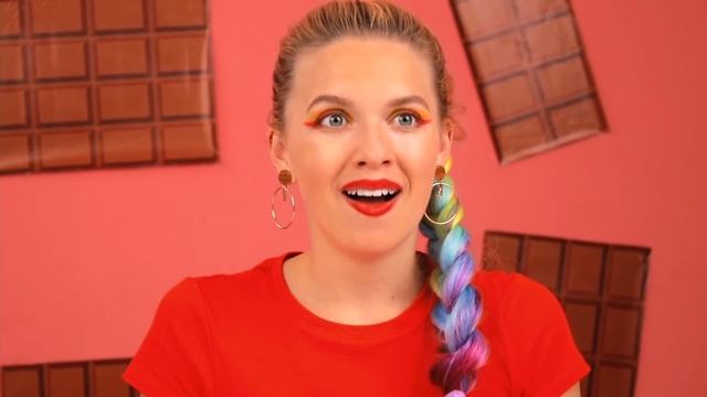 ЧЕЛЛЕНДЖ: ШОКОЛАДНАЯ VS ОБЫЧНАЯ ЕДА #4 | Кто доест, тот победит! 100 слоев шоколада от BooBoom смотреть онлайн