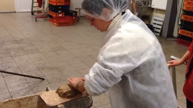 Таня печет хлеб. Январь 2014. смотреть онлайн