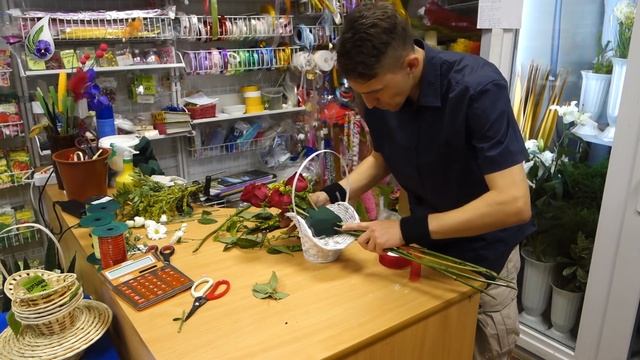 БУКЕТ в корзине / Или как собрать Букет в Корзине / Студия Флористики Olinbuket смотреть онлайн