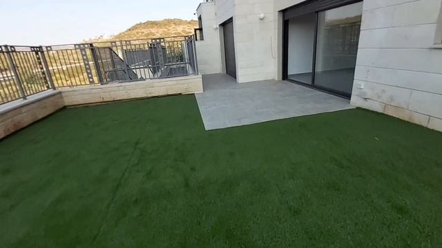 19.09.22год. Хариш. На съем 5 комнат с шикарным видом. участок 200 кв.м. Две стоянки.тел. 053532656 смотреть онлайн