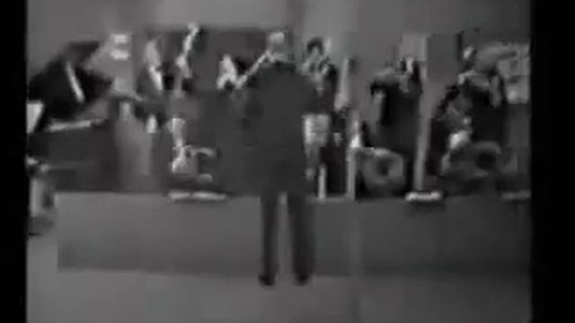 JUAN D'ARIENZO NUEVE de JULIO смотреть онлайн