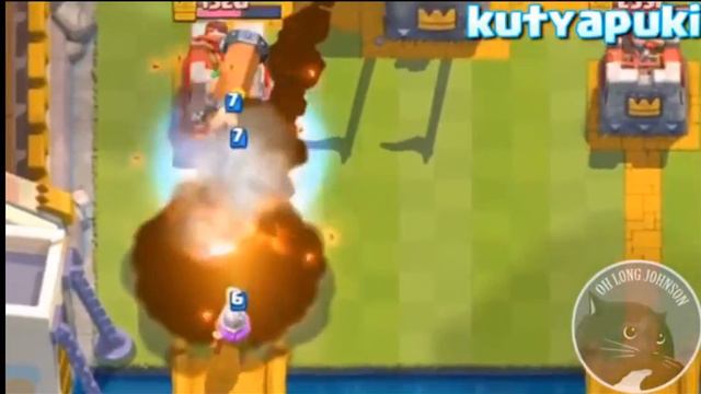 Реакция на смешные моменты в Клеш рояль смотреть онлайн