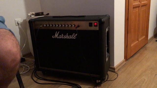 Marshall JCM900 4102 2x12 Combo with Celestion Greenback G12M Speakers смотреть онлайн