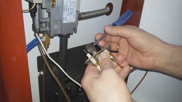 Почему задувает АОГВ? Решение проблемы.