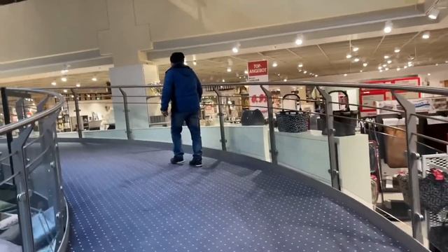 Мне сегодня повезло,мы в поисках,Володя рассказал,что нашли в заброшенном доме на работе смотреть онлайн