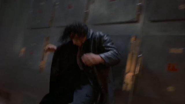 Van Damme vs his Twin - Replicant final fight HD смотреть онлайн