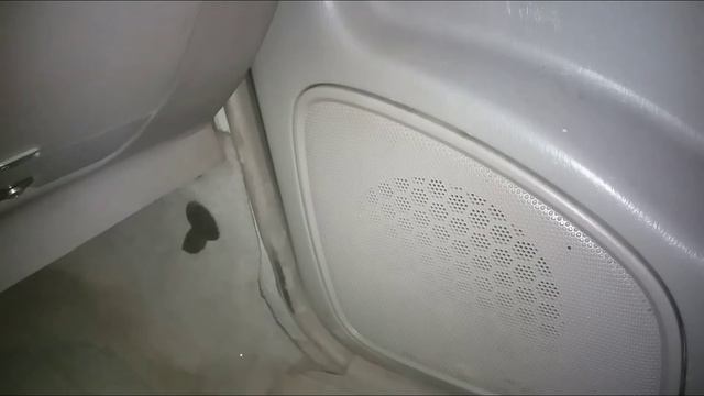 Шум, треск при воспроизведении звука автомагнитоллы. Источник причины. смотреть онлайн