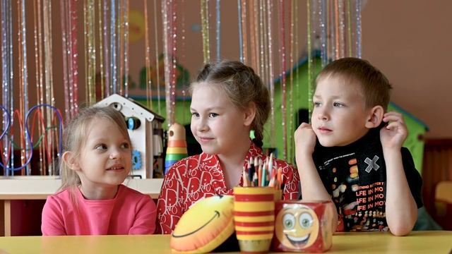 Один день из жизни ребят в детском саду смотреть онлайн