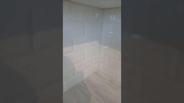 Кабанчик, фартук на сайте кухне. смотреть онлайн