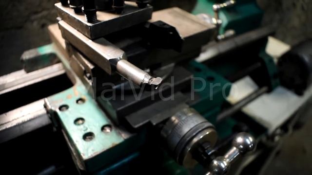 Заточка резцов для токарного станка по металлу ТВ-4 смотреть онлайн
