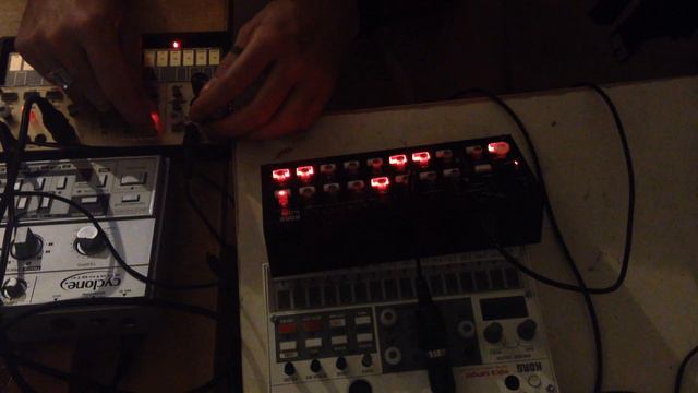 Korg Sq 1 sequencing Volca Keys #livejam #korg смотреть онлайн