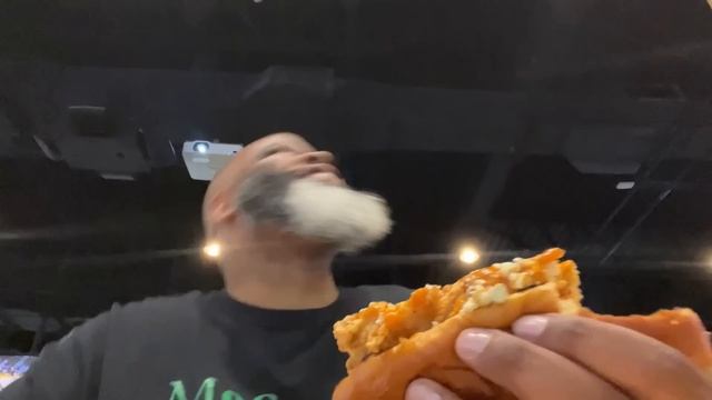 Buffalo Wild Wings BIRD DAWG Review | Goodbye Glizzy смотреть онлайн