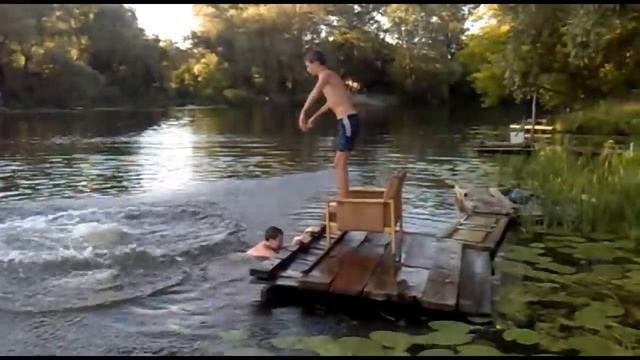 Речка 11.06.12.avi смотреть онлайн