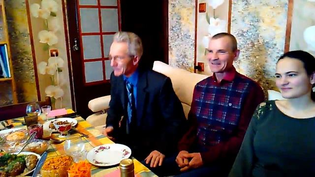 (04) начало дня рождения.mpg смотреть онлайн