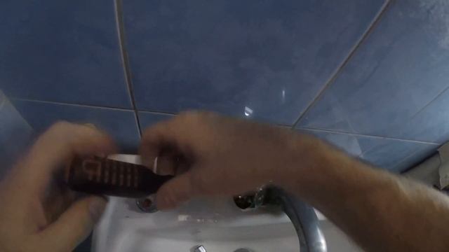 Как быстро выкрутить проблемную кран-буксу из смесителя. смотреть онлайн