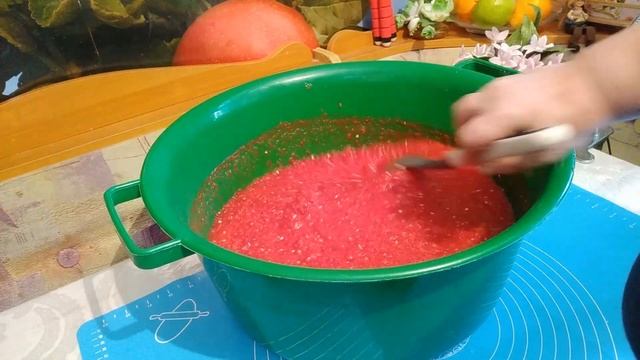 АДЖИКА С ХРЕНОМ/ НА ЗИМУ/adjika/阿吉卡Ā jí kǎ/@ВКУСНАЯ КУХНЯ. АЛЛА КОРБУТ смотреть онлайн