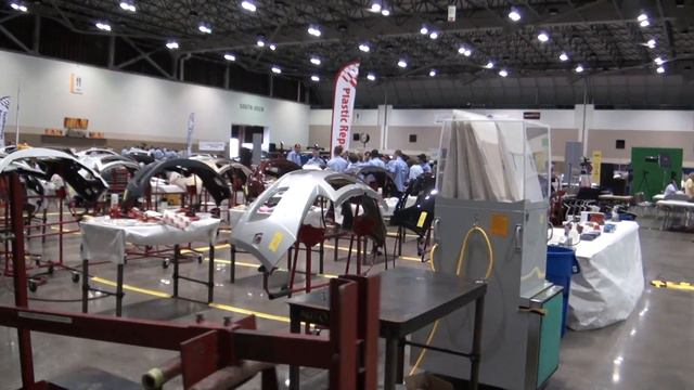 SkillsUSA Auto Steel Fenders Competition Floor смотреть онлайн