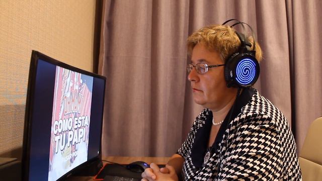 РЕАКЦИЯ МАМЫ НА [T-Fest - PAPI (ft Michelle Andrade)] смотреть онлайн