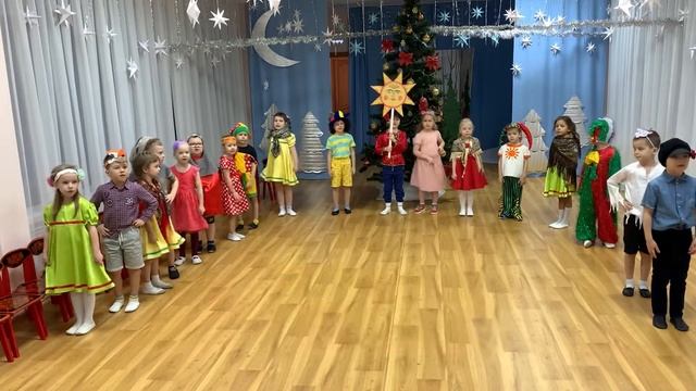 Святки группы «Дюймовочка»