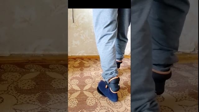 Упражнения, тренировка на #слайдере-диске для #скольжения. смотреть онлайн