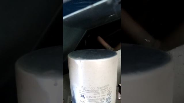 Не рабочий(вздутый) конденсатор смотреть онлайн
