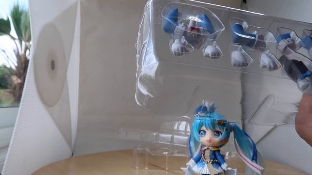 It's Snow time. Nendoroid 1250 Snow Miku 2020 Snow parade ver. смотреть онлайн