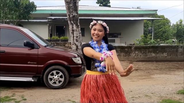 "Pearly Shells" Dance Video Tutorial by: Queens of the North смотреть онлайн