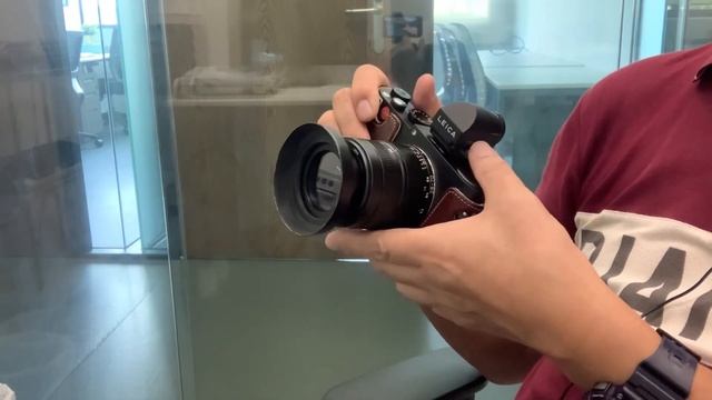 【デジタルカメラ/電子ビューファインダー】Leica X VARIO に電子ビューファインダー/ライカEVF-2を付けてストリートスナップ撮影してみた話。 смотреть онлайн
