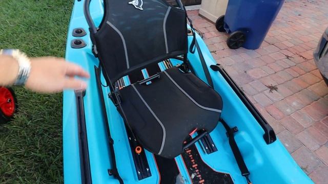 FIGHT! PELICAN CATCH PWR 100 VS JONNY BOATS BASS 100 смотреть онлайн