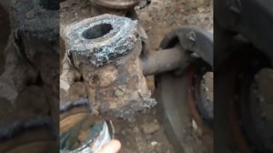 Замена шкворня на Volvo fh12