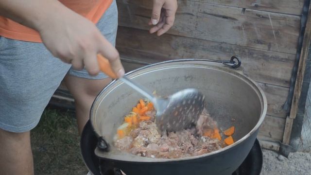 СОЛДАТСКАЯ каша гречневая с тушенкой смотреть онлайн