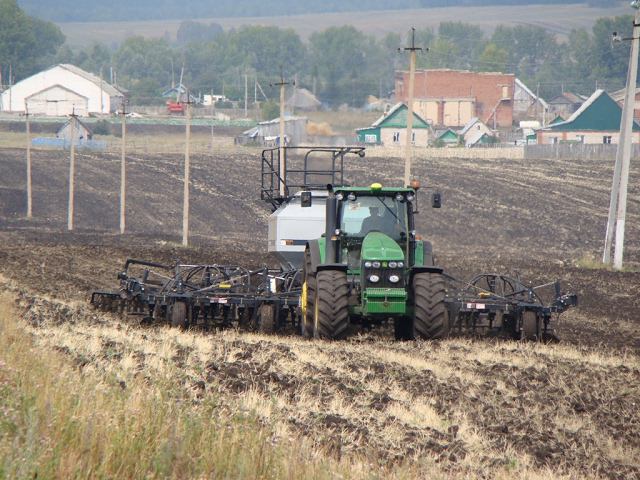 John Deere 8430 Tractor And Seeding Machine Flexi Coil 2430 /// John Deere 8430 And Flexi Coil 2430