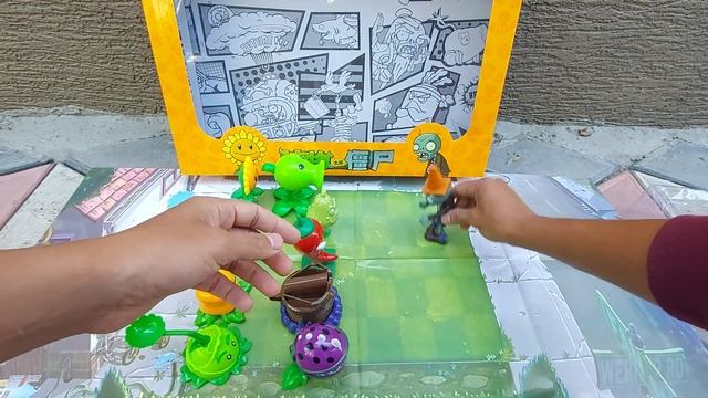 Unboxing of the new big set of Plants vs Zombies and pea shoot 2 series. Распаковка набора смотреть онлайн