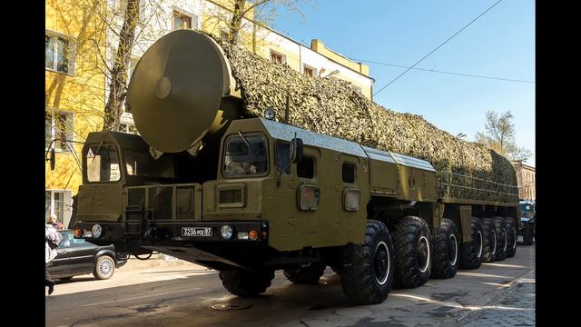 МАЗ-7912/МАЗ-7917 — серийный тяжелый колесный грузовой автомобиль Минского автомобильного завода. смотреть онлайн