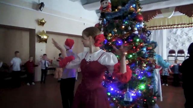 Новогодняя ёлка 2023-2024 в МОУ СШ №29. Новогодние концерты - Часть 1 смотреть онлайн