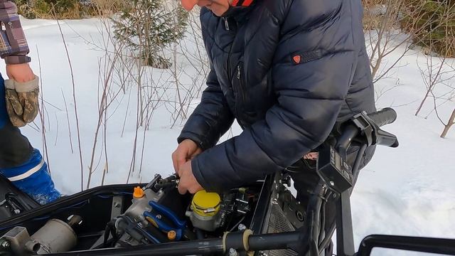 Снегоход СМ-001. Расход бензина, с обраткой и без обратки. смотреть онлайн