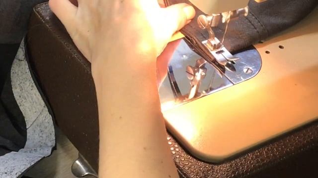 Как укоротить кожаный плащ /IVA_hm/ смотреть онлайн