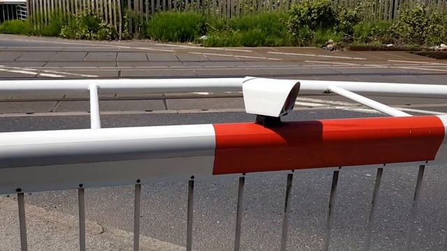 Sutton Junction Level Crossing in Sutton in Ashfield No.2 смотреть онлайн