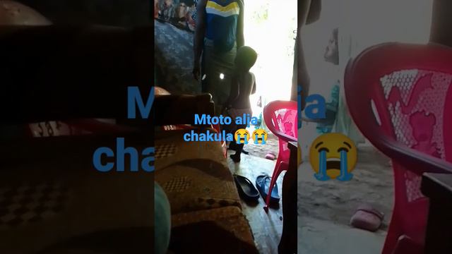 child 😭😭 for food kindly good Samaritan to help her mother with even job🙏🙏 смотреть онлайн