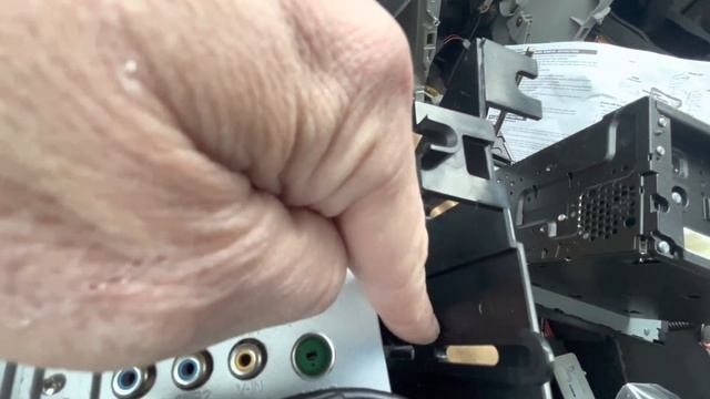 2010 Toyota Camry Boss AVP Radio Install смотреть онлайн