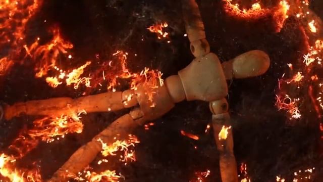 Завораживающее горение железной ваты смотреть онлайн