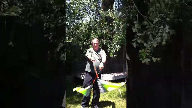 Terry Flies Freak Flag Poi смотреть онлайн