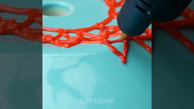 27 ЗАМЕЧАТЕЛЬНЫХ ПОДЕЛОК, КОТОРЫЕ МОЖНО СДЕЛАТЬ ДОМА смотреть онлайн