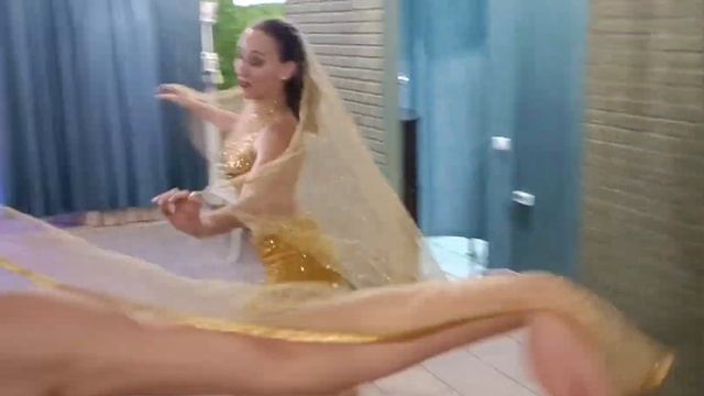 Восточный танец прекрасных девушек из "Art-Vision" (г.Саранск) смотреть онлайн