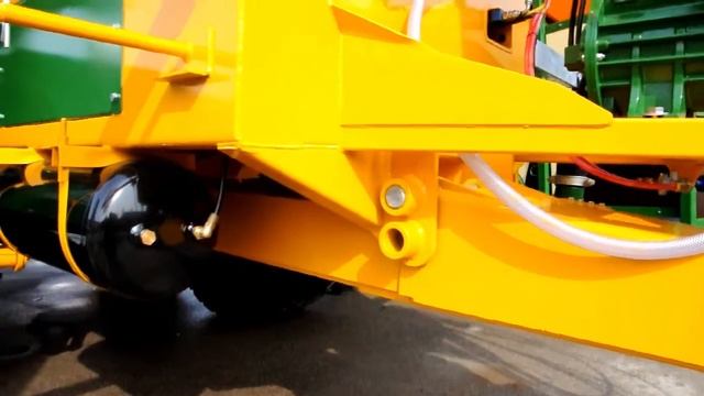 Емкости для внесения навозной жидкости WF-LS смотреть онлайн