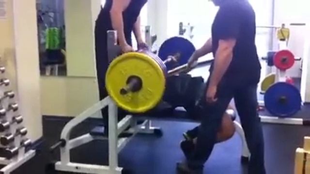 Роман Легчилин жим в майке 180кг/10 с 5 см смотреть онлайн